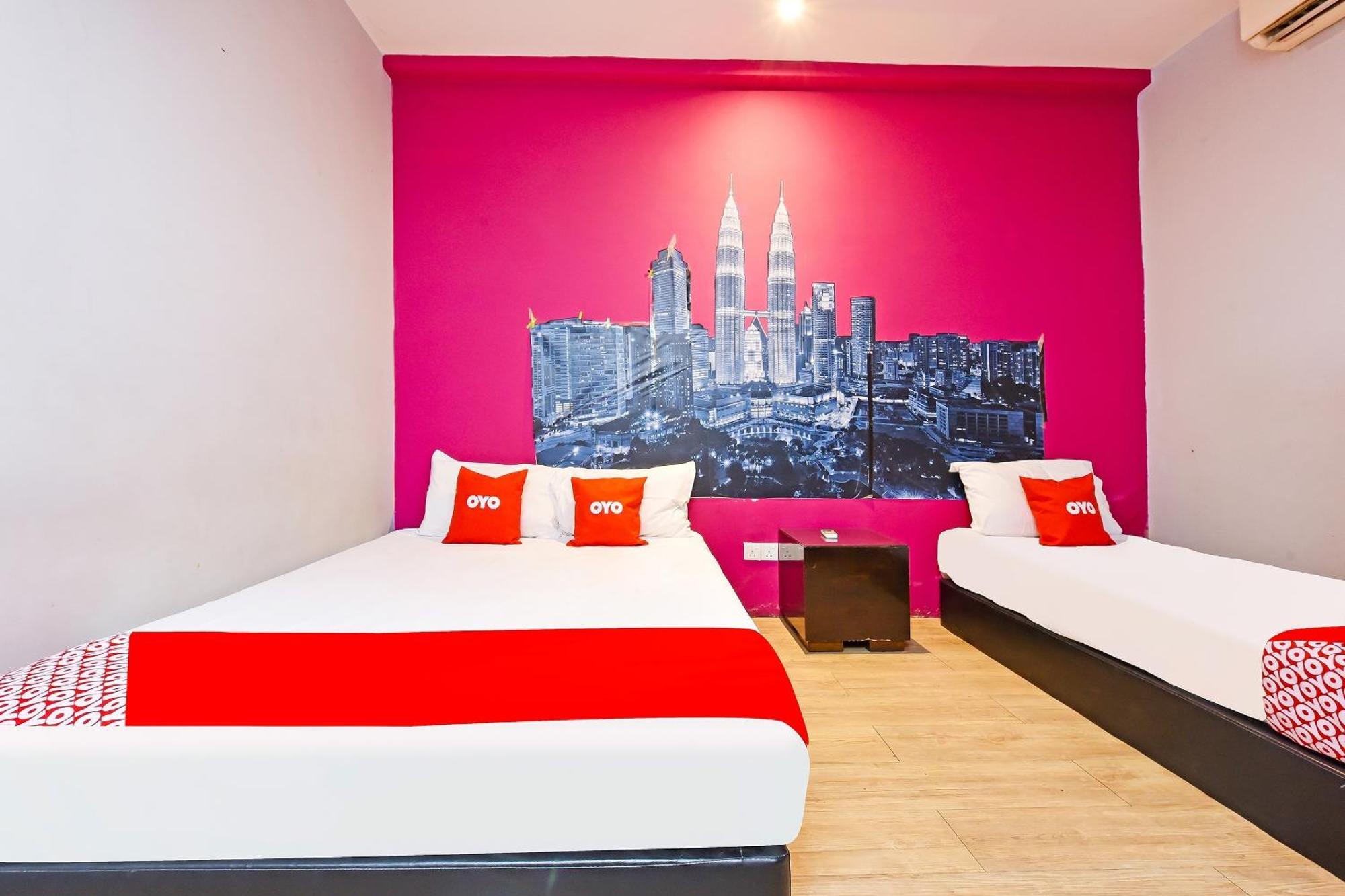 สปอต ออน 90138 โฮเต็ล เอลวาร์ดา คลซิตี้ Hotel กัวลาลัมเปอร์ ภายนอก รูปภาพ