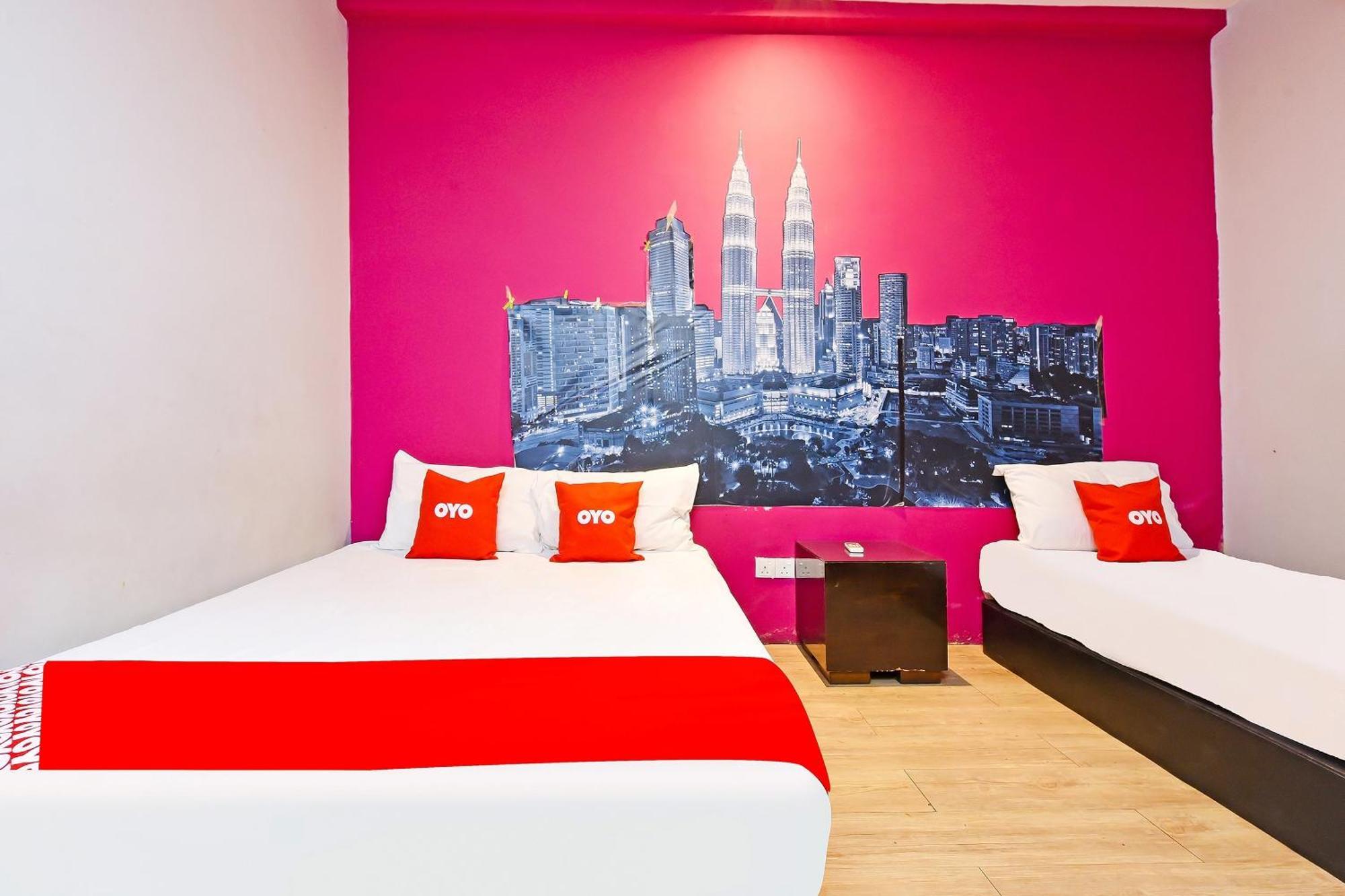 สปอต ออน 90138 โฮเต็ล เอลวาร์ดา คลซิตี้ Hotel กัวลาลัมเปอร์ ภายนอก รูปภาพ